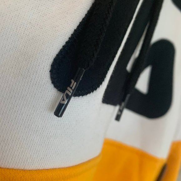 Women's Fila Sweatshirt Hoodie in Large - Picture 7 of 10